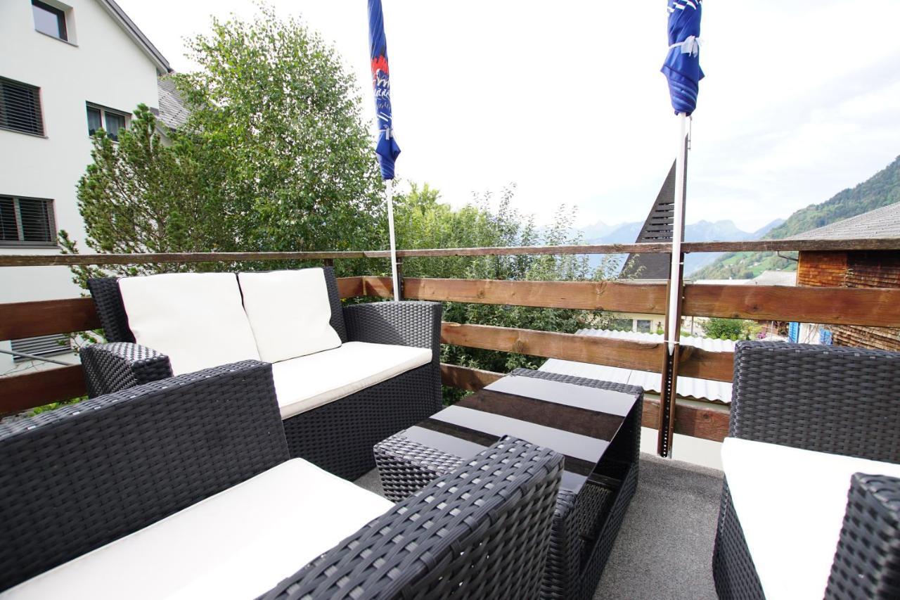 Riviera Bed & Breakfast Amden Luaran gambar