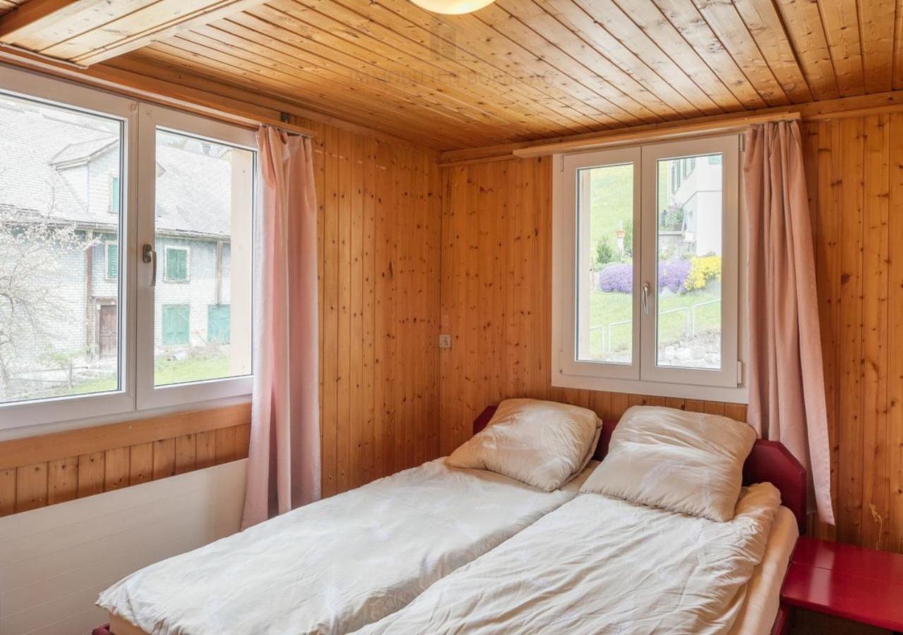 Riviera Bed & Breakfast Amden Luaran gambar