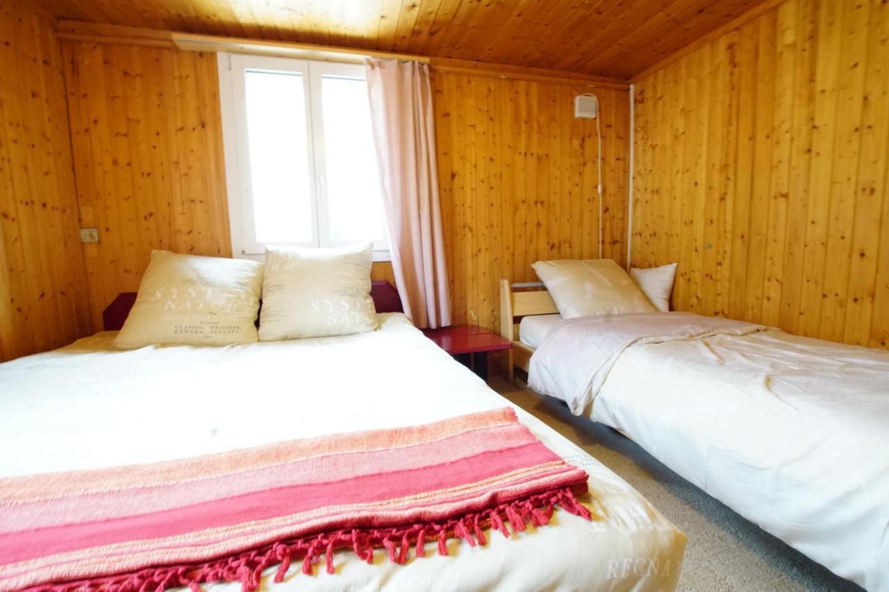 Riviera Bed & Breakfast Amden Luaran gambar